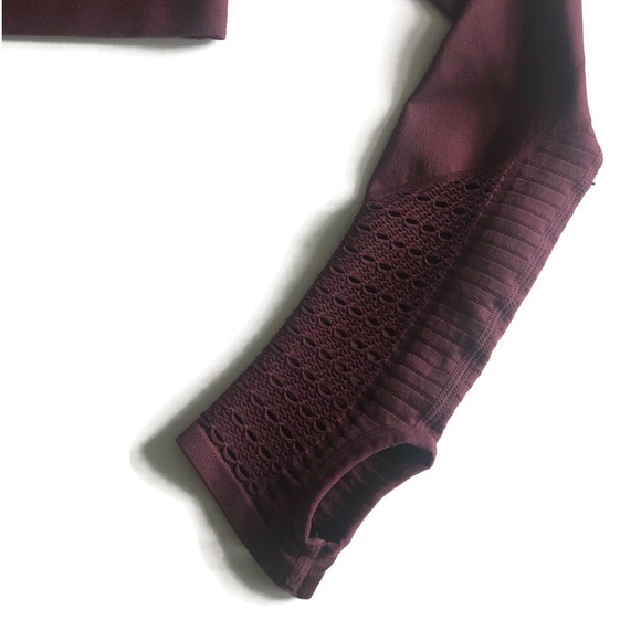 NWT Marika Long Sleeve Crop Top Maroon Rash Guard Arm Sleeves - Picture 4 of 5